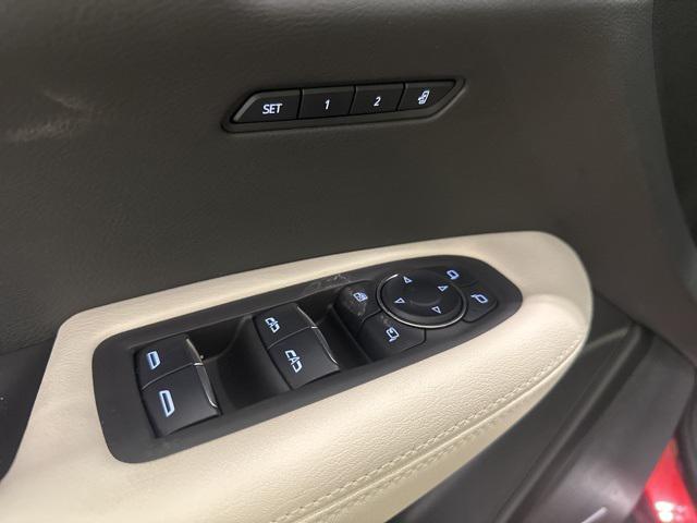 used 2025 Cadillac XT6 car, priced at $57,630