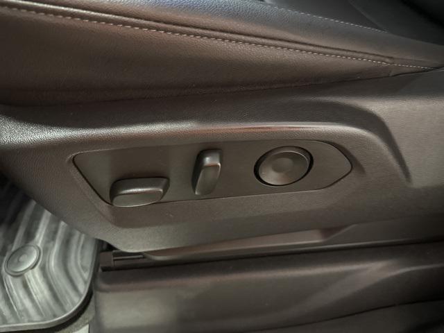 used 2024 Chevrolet Silverado 1500 car, priced at $31,920