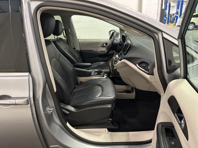 used 2021 Chrysler Pacifica car, priced at $25,662