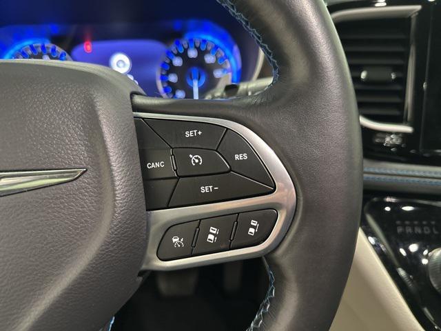 used 2021 Chrysler Pacifica car, priced at $25,662