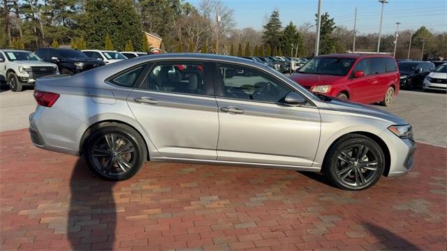 used 2022 Volkswagen Jetta car, priced at $20,394