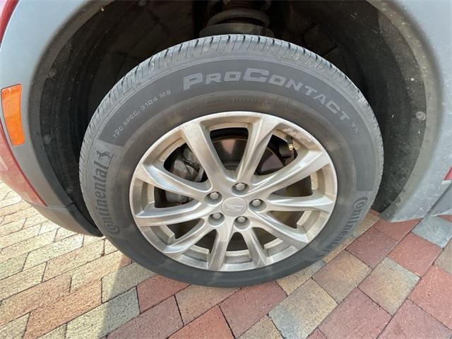 used 2019 Cadillac XT4 car, priced at $18,496