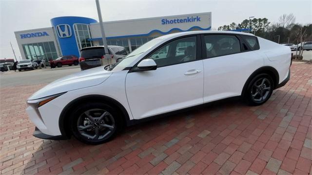 used 2025 Kia K4 car, priced at $20,764