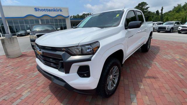 used 2024 Chevrolet Colorado car, priced at $34,596