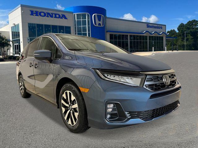new 2026 Honda Odyssey car, priced at $44,290