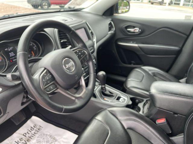 used 2019 Jeep Cherokee car, priced at $11,870