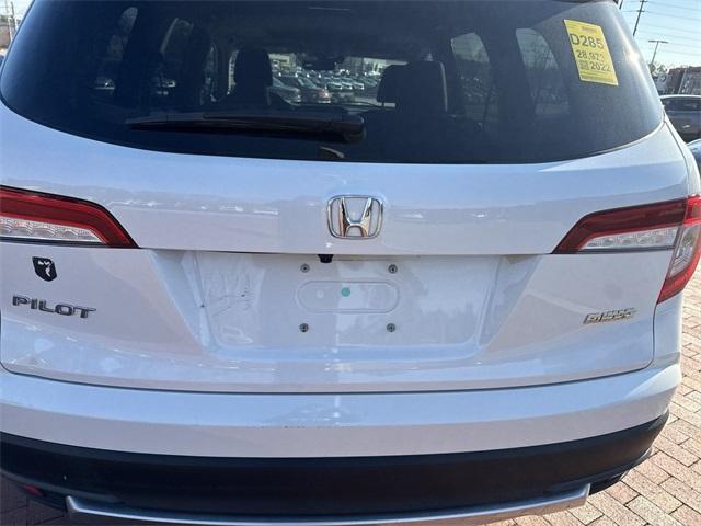 used 2022 Honda Pilot car, priced at $31,705