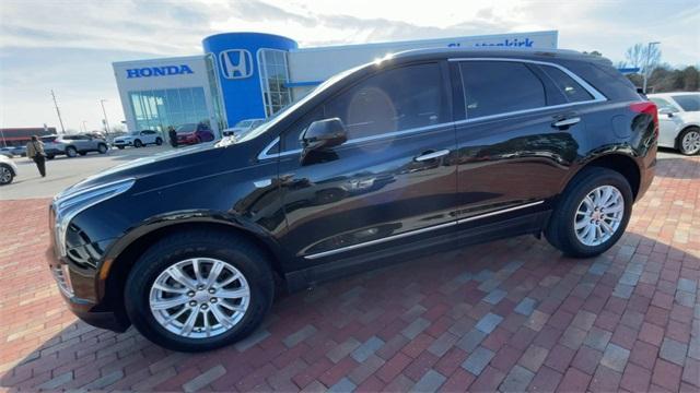 used 2019 Cadillac XT5 car, priced at $17,997