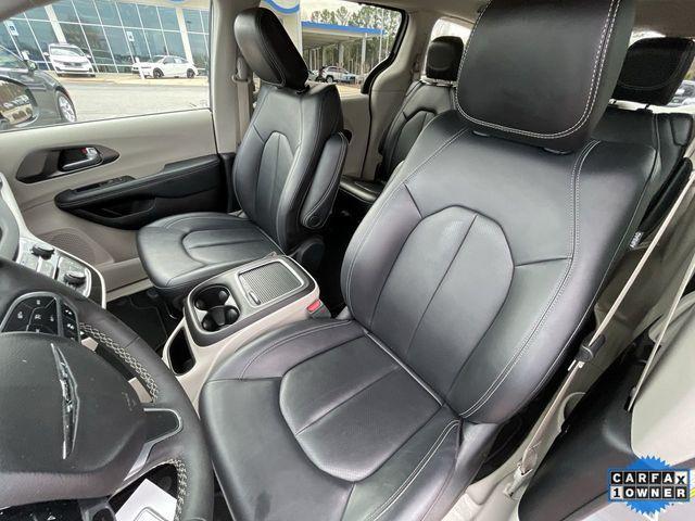 used 2024 Chrysler Pacifica car, priced at $28,899