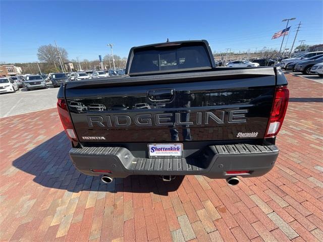 used 2025 Honda Ridgeline car, priced at $40,317