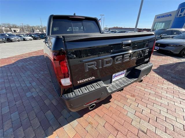used 2025 Honda Ridgeline car, priced at $40,317
