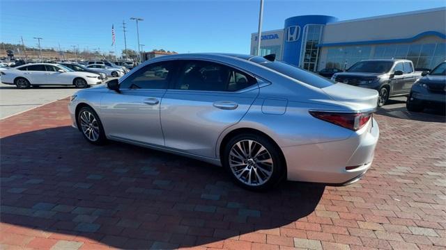 used 2019 Lexus ES 350 car, priced at $27,989