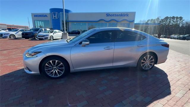 used 2019 Lexus ES 350 car, priced at $27,989