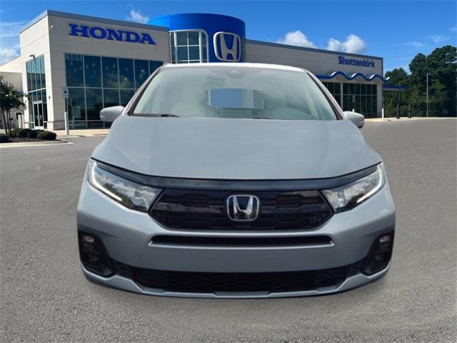 new 2026 Honda Odyssey car, priced at $47,888