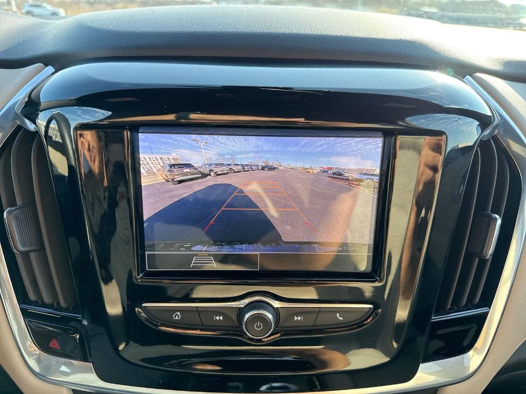 used 2023 Chevrolet Traverse car, priced at $27,834