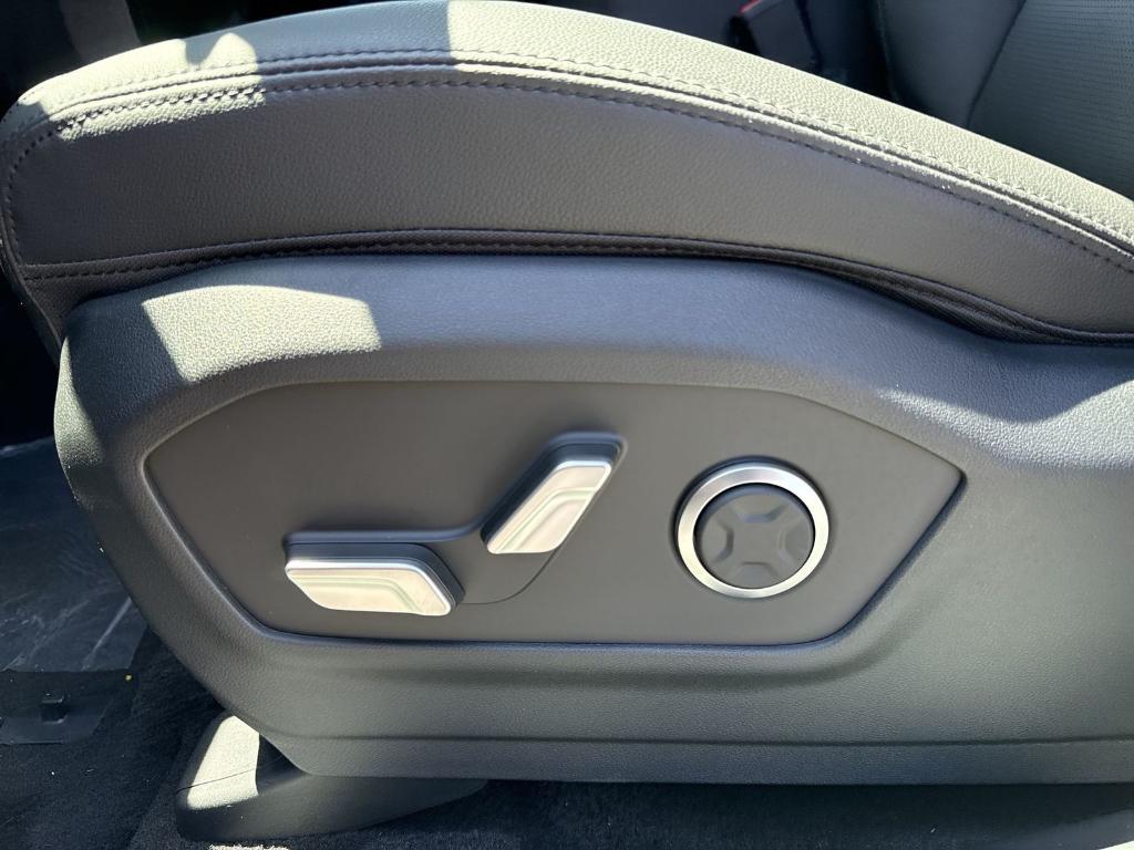 new 2026 Hyundai SANTA FE HEV car, priced at $46,645
