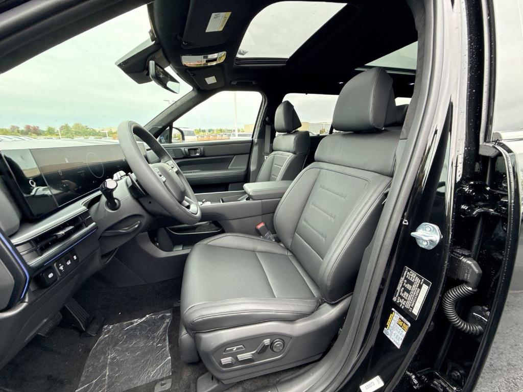 new 2026 Hyundai SANTA FE HEV car, priced at $51,552