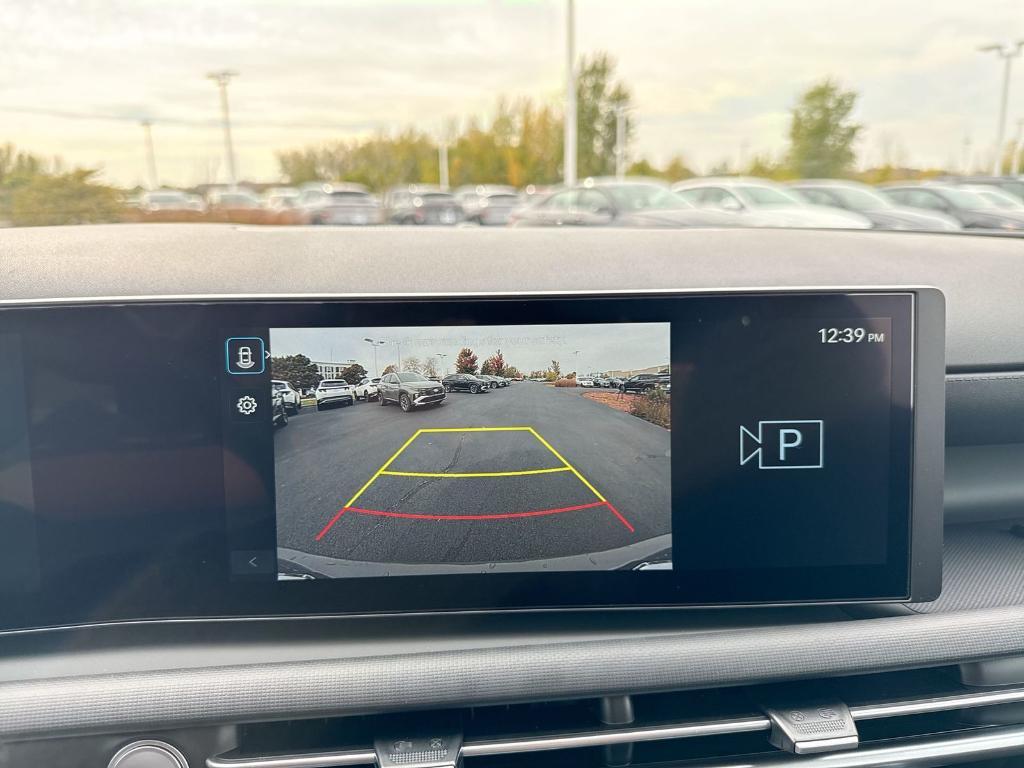 new 2026 Hyundai Tucson car, priced at $32,278