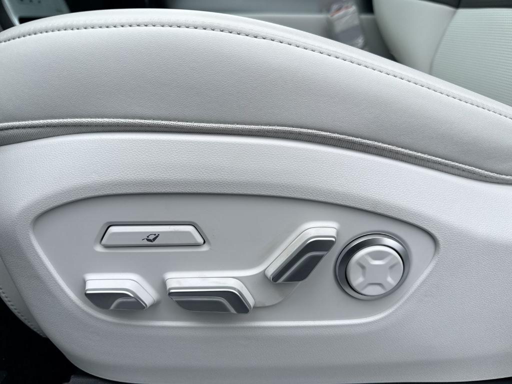 new 2026 Hyundai IONIQ 9 car, priced at $69,879