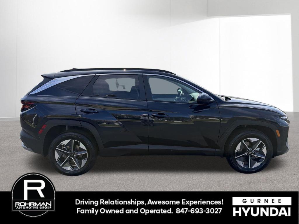 new 2026 Hyundai TUCSON Hybrid car, priced at $32,490