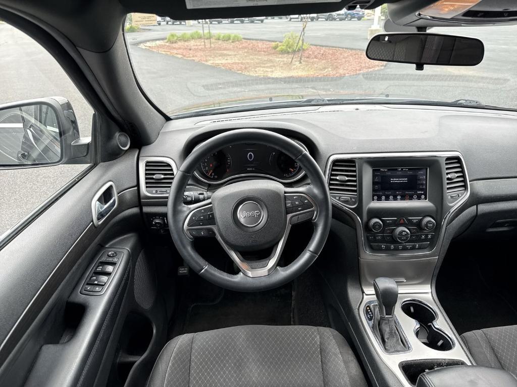 used 2018 Jeep Grand Cherokee car, priced at $14,295