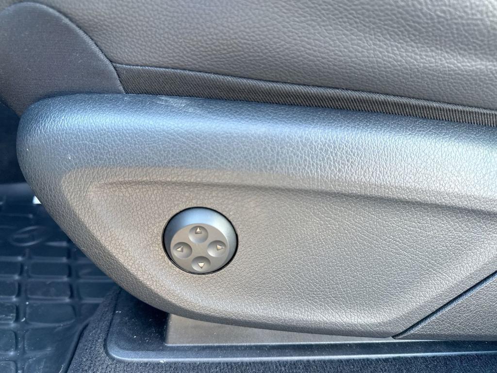 used 2022 Mercedes-Benz GLE 350 car, priced at $42,499