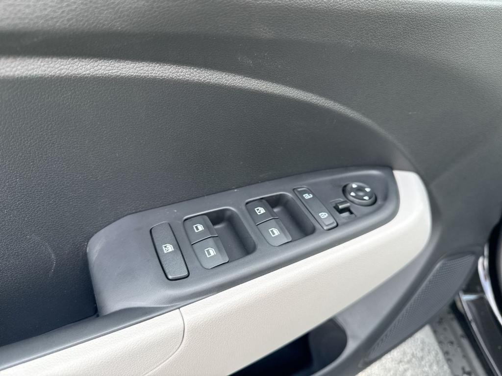 new 2026 Hyundai Venue car, priced at $24,151