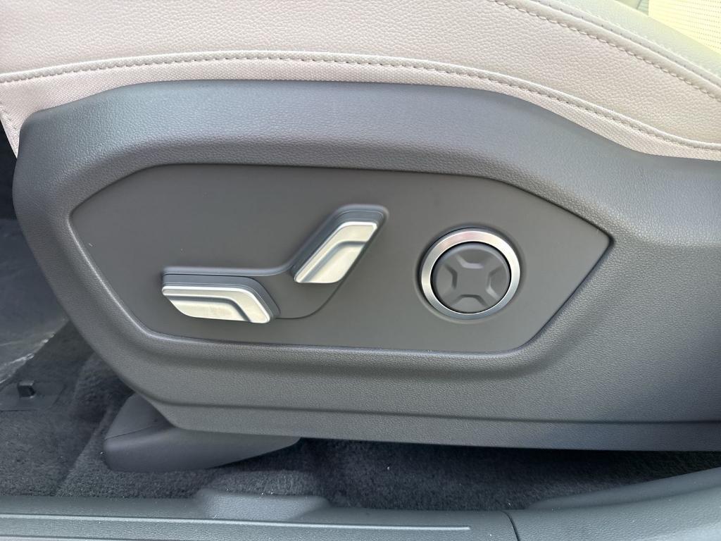 new 2026 Hyundai SANTA FE HEV car, priced at $48,637