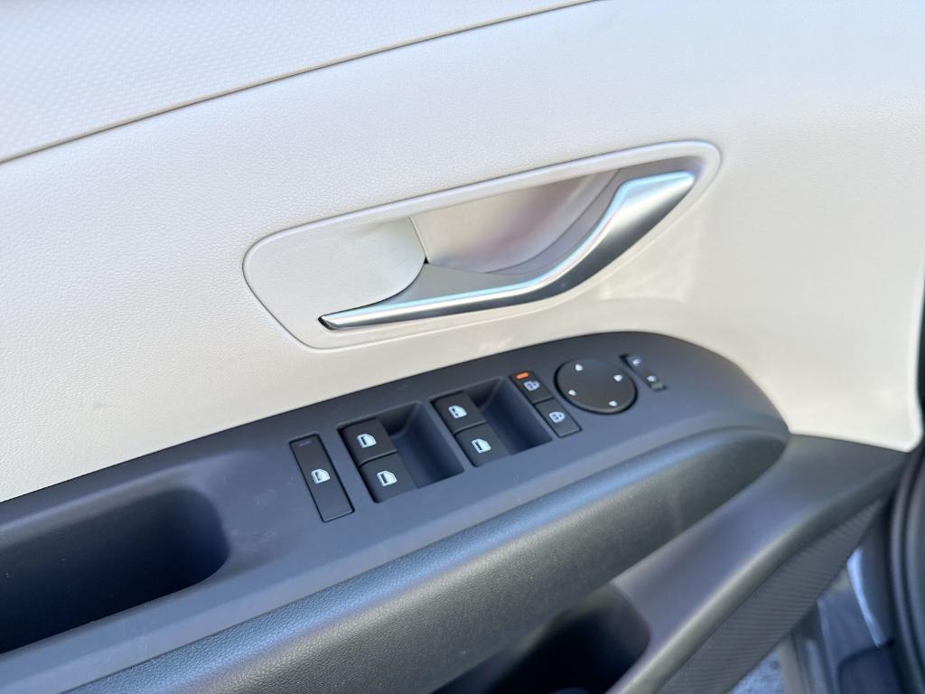 new 2026 Hyundai Tucson car, priced at $32,284
