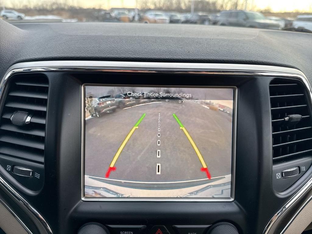 used 2015 Jeep Grand Cherokee car, priced at $13,125