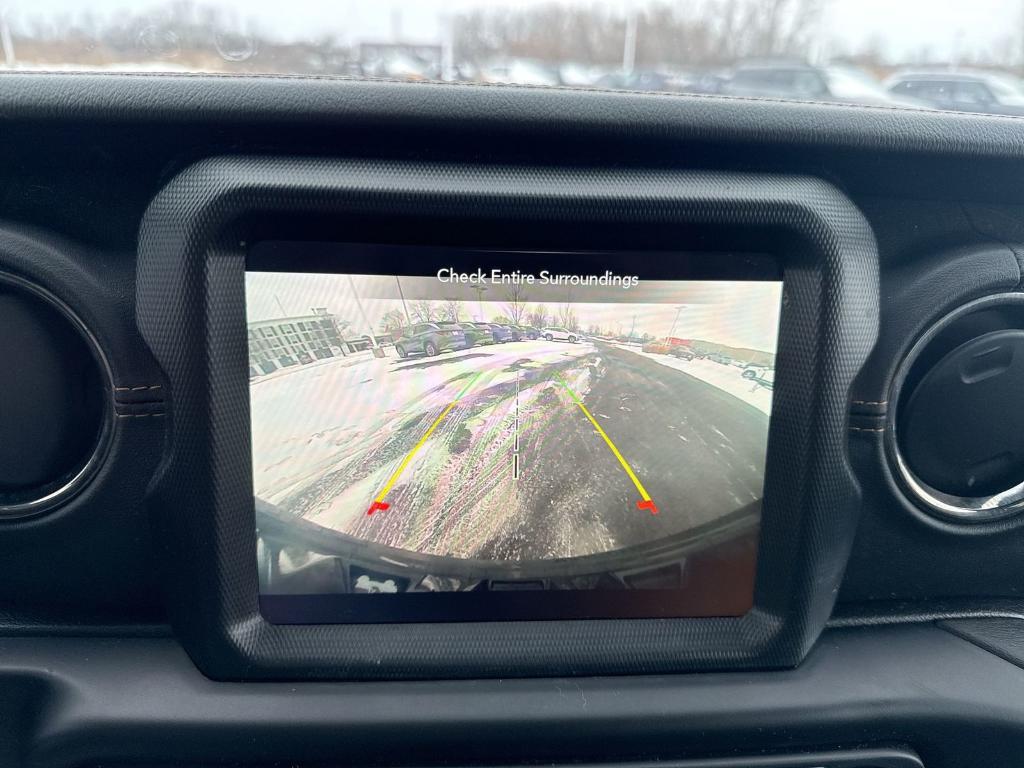 used 2022 Jeep Wrangler Unlimited car, priced at $35,495