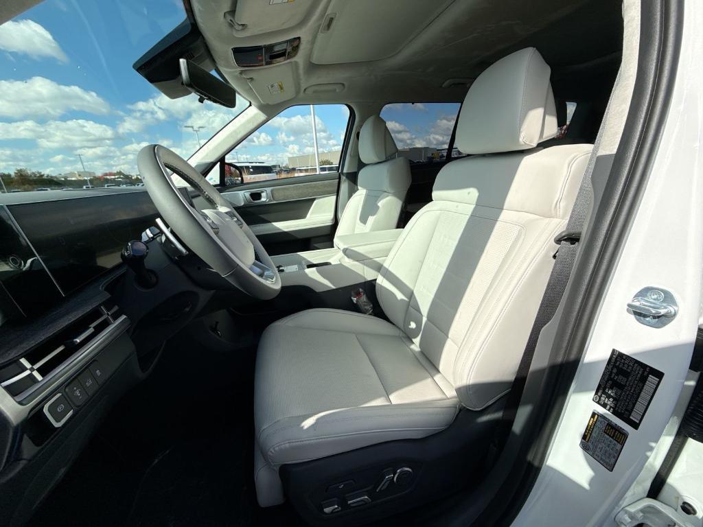 new 2026 Hyundai SANTA FE HEV car, priced at $52,102