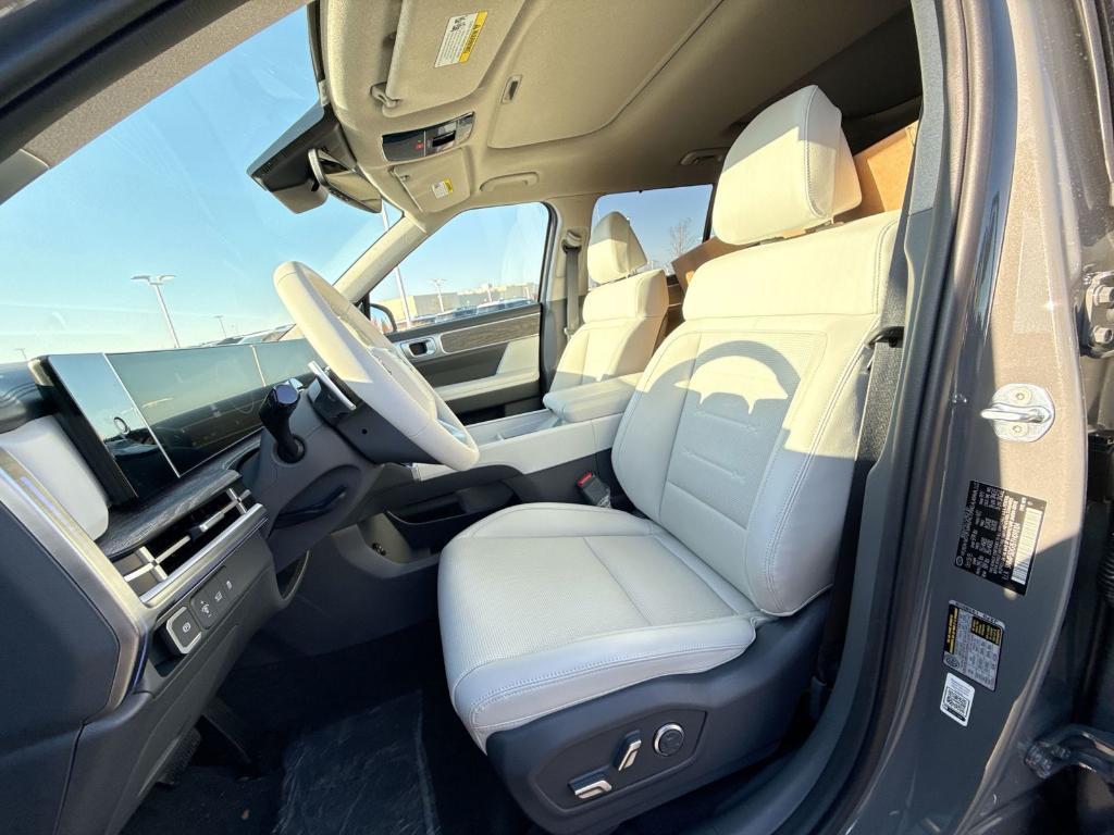 new 2026 Hyundai SANTA FE HEV car, priced at $48,699