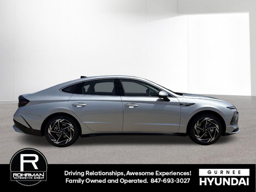 used 2025 Hyundai Sonata car, priced at $24,899