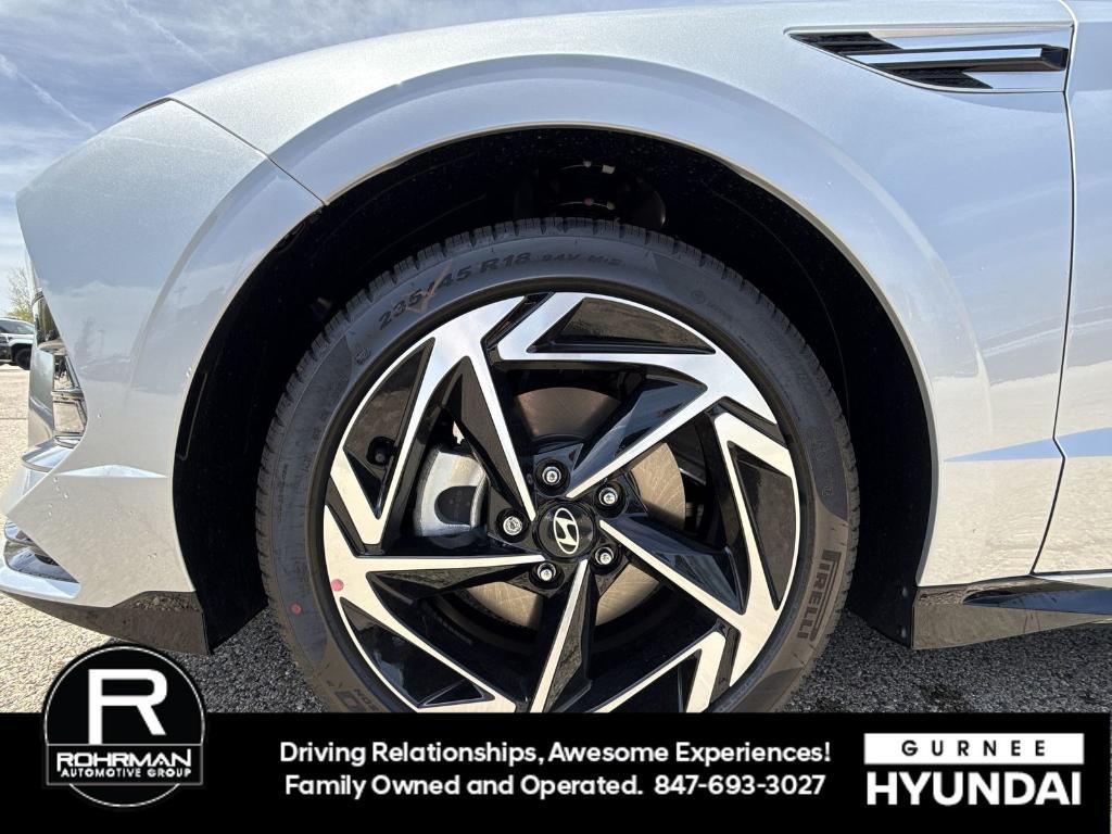 used 2025 Hyundai Sonata car, priced at $24,899