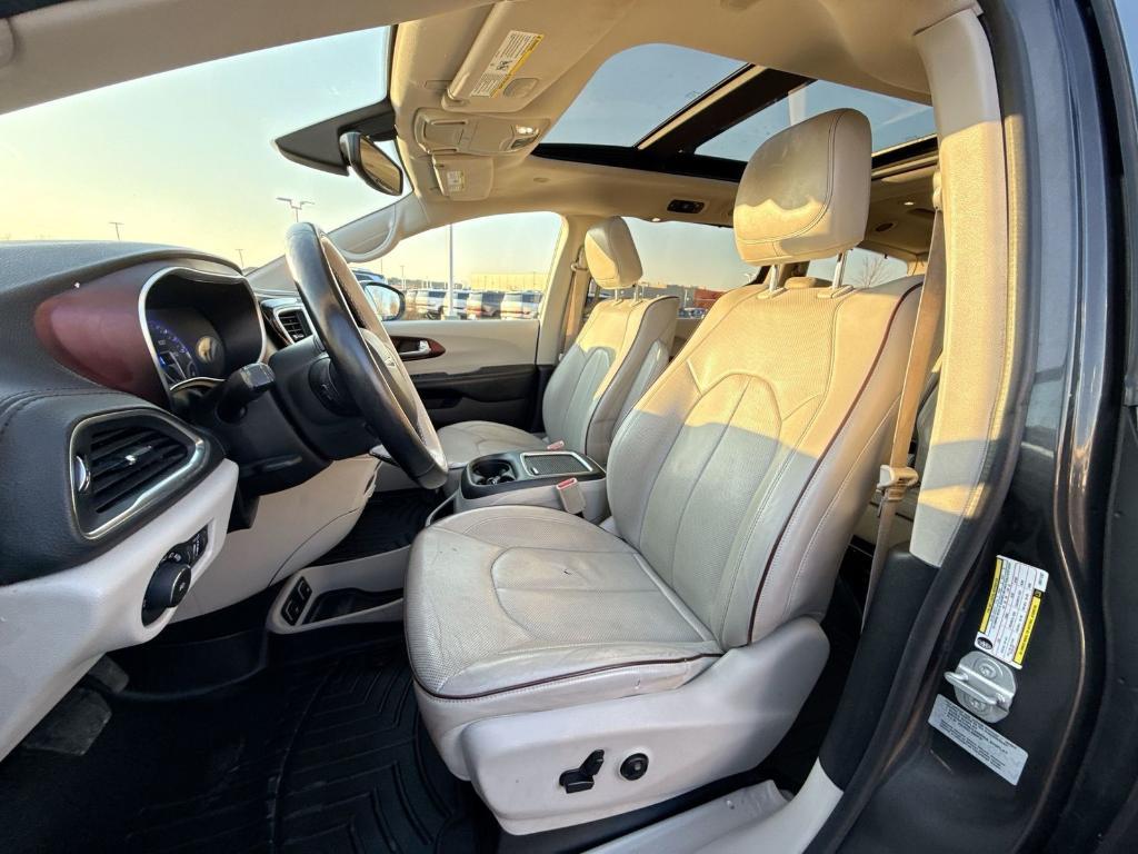 used 2017 Chrysler Pacifica car, priced at $15,297