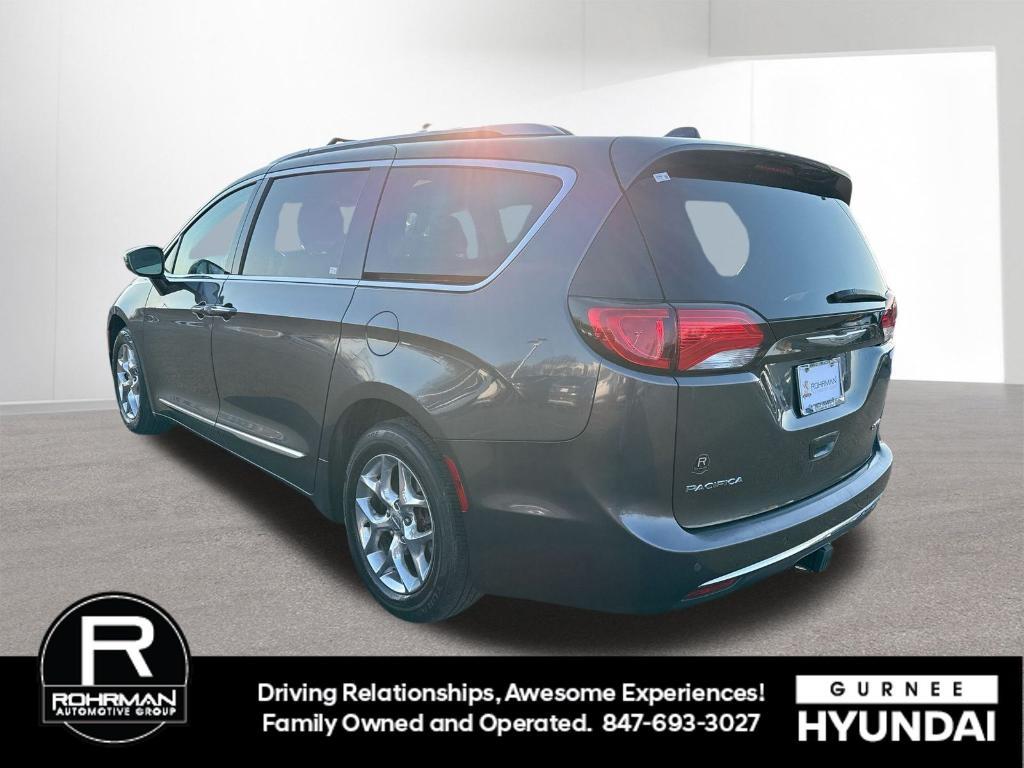used 2017 Chrysler Pacifica car, priced at $15,297