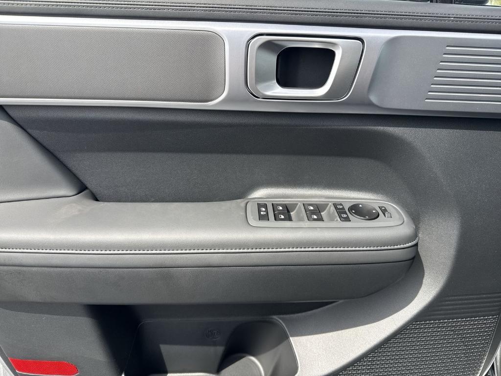 new 2026 Hyundai SANTA FE HEV car, priced at $40,086