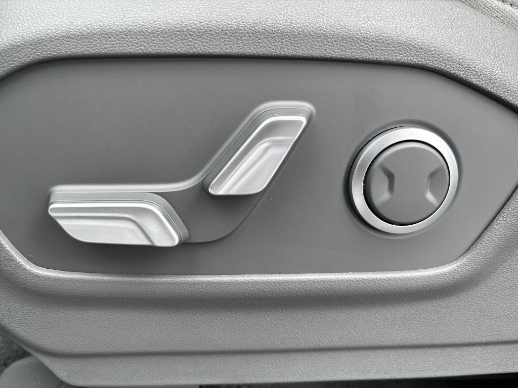 new 2026 Hyundai Santa Fe car, priced at $40,660