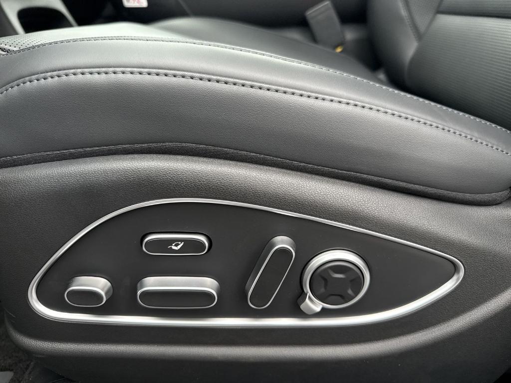 new 2026 Hyundai Palisade Hybrid car, priced at $59,884