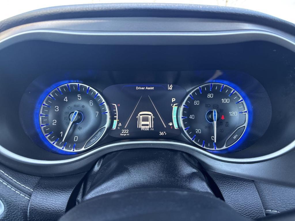 used 2022 Chrysler Pacifica car, priced at $21,796
