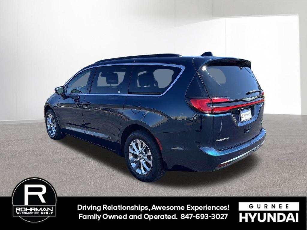 used 2022 Chrysler Pacifica car, priced at $23,327