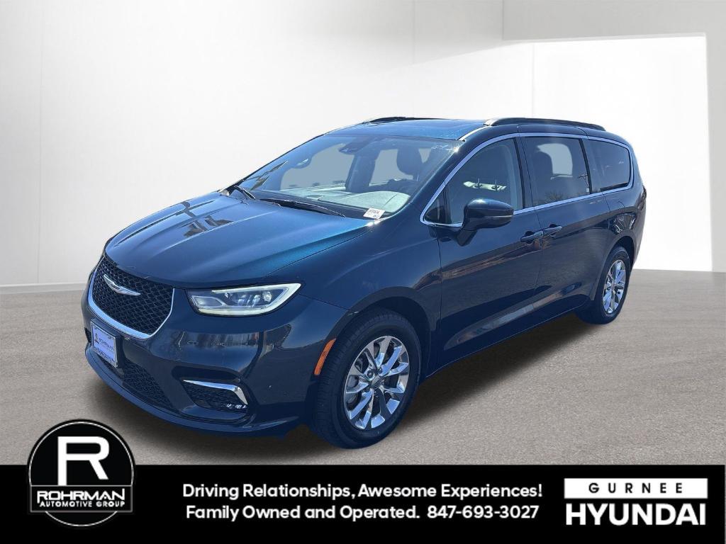 used 2022 Chrysler Pacifica car, priced at $23,327