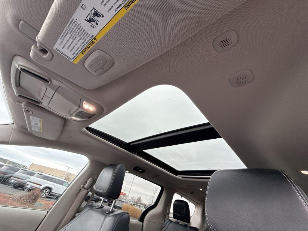 used 2022 Chrysler Pacifica car, priced at $22,936