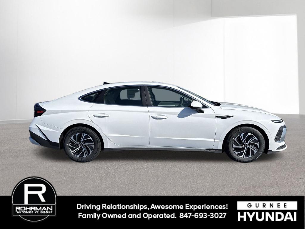 used 2026 Hyundai Sonata Hybrid car, priced at $25,758