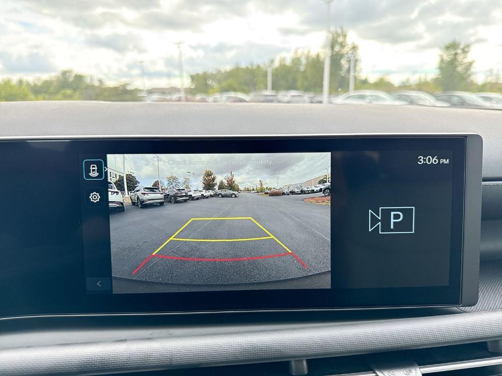 new 2026 Hyundai SANTA CRUZ car, priced at $33,815