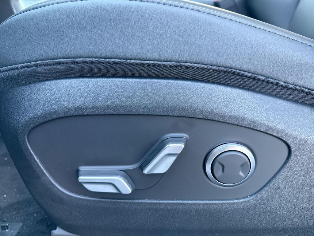 new 2026 Hyundai IONIQ 9 car, priced at $63,583