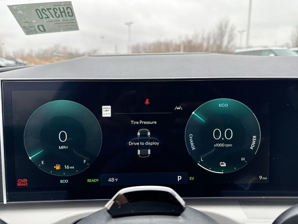 new 2026 Hyundai TUCSON Hybrid car, priced at $43,899