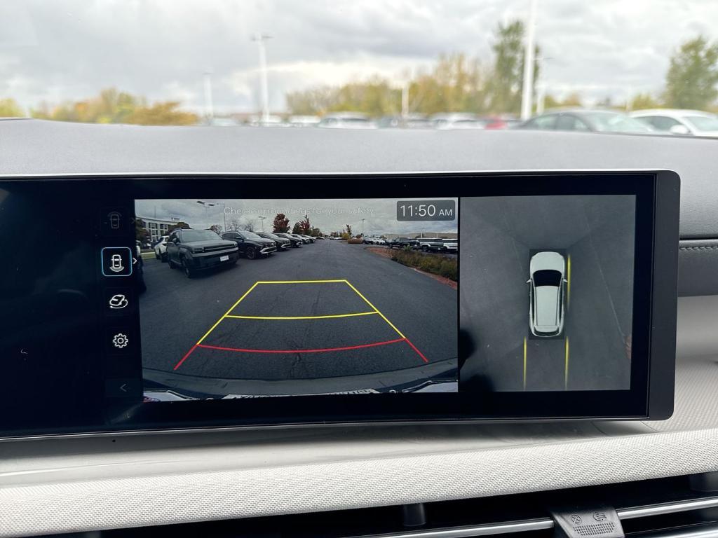 new 2026 Hyundai TUCSON Hybrid car, priced at $43,170