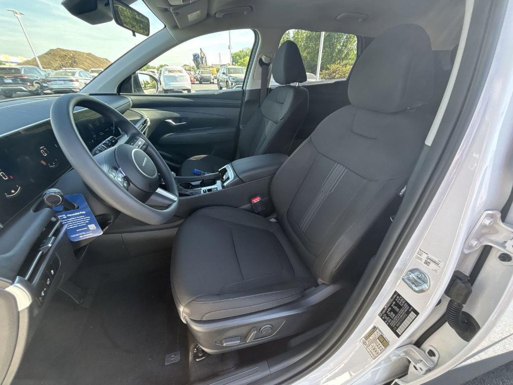 new 2026 Hyundai Tucson car, priced at $31,976
